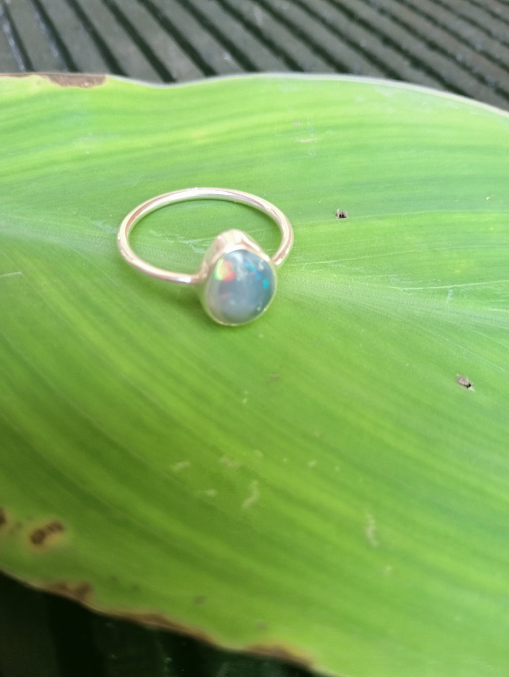 Lightning Ridge crystal opal fish eye Stirling silver ring size S