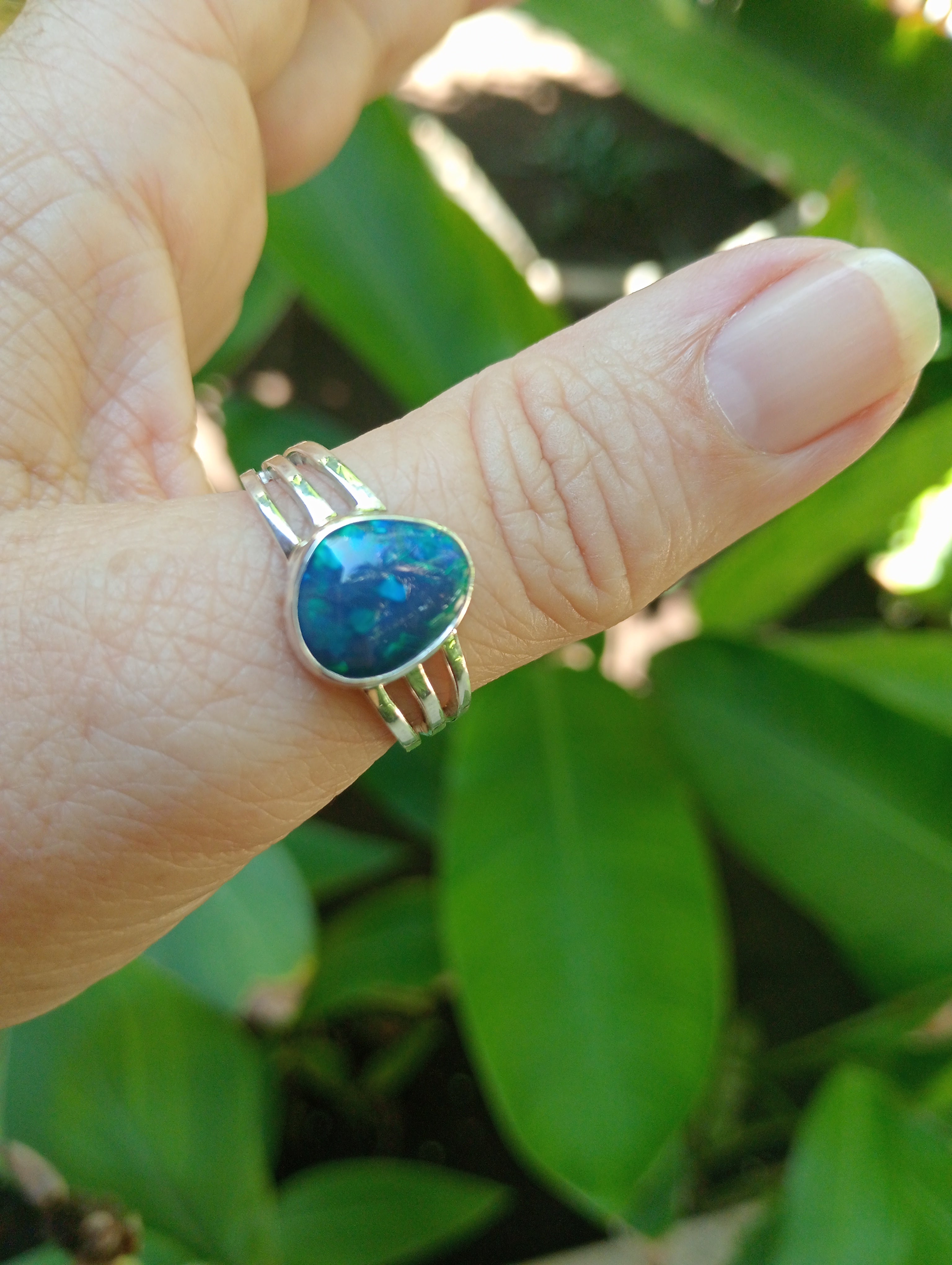 Australian Lightning Ridge bedazzled opal silver ring Size U