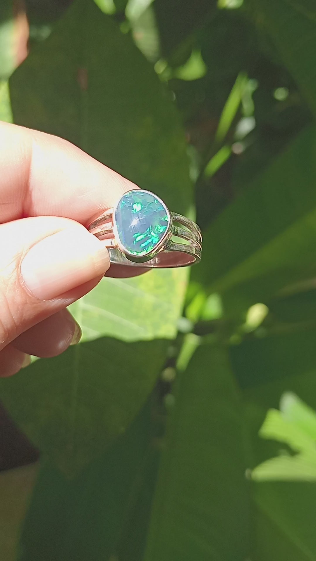 Australian Lightning Ridge bedazzled opal silver ring Size U